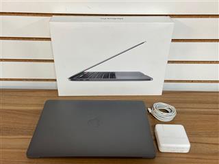 APPLE MACBOOK PRO, 8GB RAM, 512GB SSD, MODEL#: MXK52LL/A, COLOR: SILVER